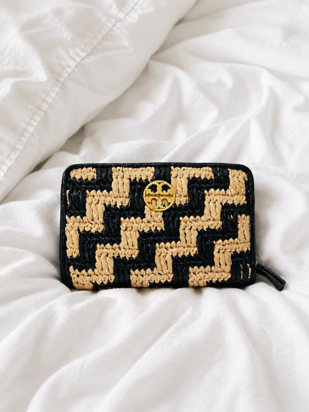 NWT TORY BURCH WILLA Straw Wallet Clutch Black Pale Khaki Leather Gold Logo